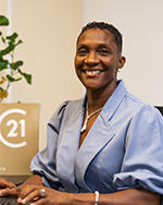 Paula La Touche - Verkaufsmitarbeiter, CENTURY 21 Grenada Grenadines Real Estate